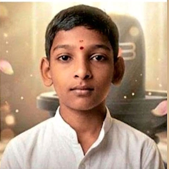 ಆಸ್ಪತ್ರೆಗೆ ಸಾಗಿಸುವಾಗ 14 ವರ್ಷದ ವಿದ್ಯಾರ್ಥಿ ಹೃದಯಾಘಾತದಿಂದ ನಿಧನ