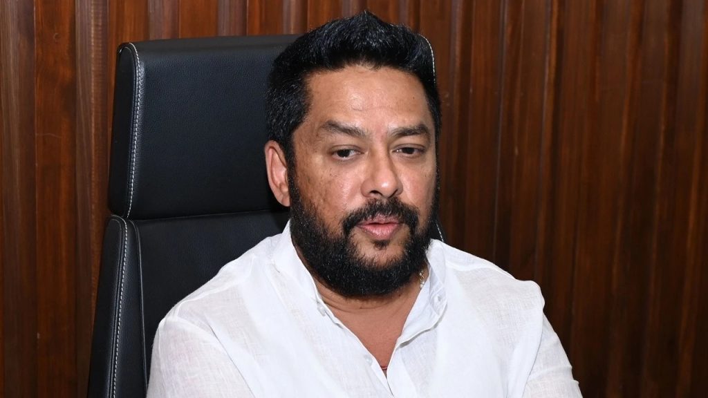 ಸಚಿವ ಸ್ಥಾನಕ್ಕೆ ಬಿ. ನಾಗೇಂದ್ರ ರಾಜೀನಾಮೆ; ಸಿಎಂ-ಹೈಕಮಾಂಡ್ ನಿರ್ಧಾರದತ್ತ ಎಲ್ಲರ ಚಿತ್ತ