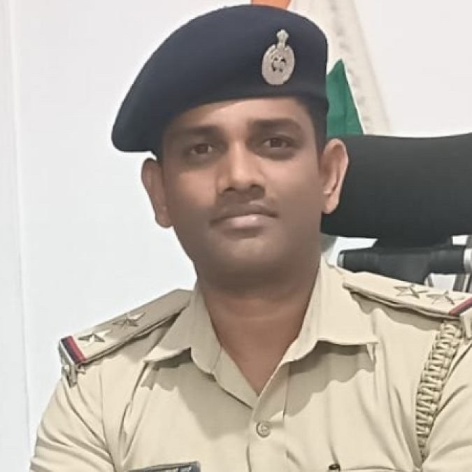 ಲಂಚ ಸ್ವೀಕರಿಸುತ್ತಿದ್ದ ಹಳೇಬೀಡು PSI ಲೋಕಾಯುಕ್ತ ಬಲೆಗೆ; ₹20 ಸಾವಿರ ಜಪ್ತಿ