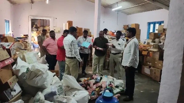 ಲಿಯೋ ಮಾರ್ಟ್, ಸ್ವಿಗ್ಗಿ ಇನ್ಸ್ಟಾಮಾರ್ಟ್ ಆರೋಗ್ಯ ಇಲಾಖೆ ಮೇಲೆ ದಾಳಿ: ಅವಧಿ ಮೀರಿದ ಆಹಾರ ವಶಕ್ಕೆ