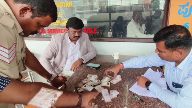 ಸಕಲೇಶಪುರದಲ್ಲಿ ರಾಶಿ ರಾಶಿ ಮತದಾರರ ಗುರುತಿನ ಚೀಟಿ, ಆಧಾರ್-ಪಾನ್ ಕಾರ್ಡ್ ಪತ್ತೆ; ಎಫ್ಐಆರ್ಗೆ ಸಿದ್ಧತೆ